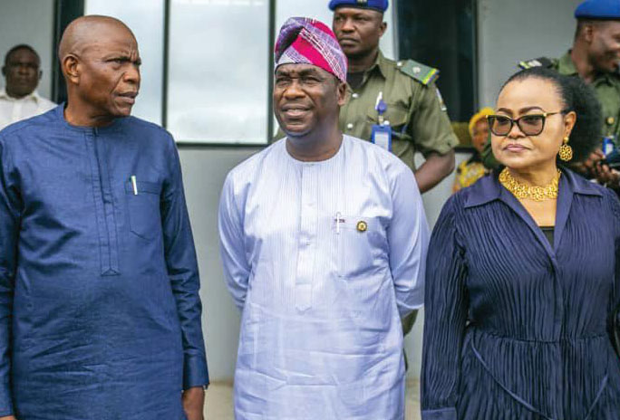 Chairman, Lagos State All Progressives Congress (APC), Cornelius Ojelabi (left); Deputy Governor, Obafemi Hamzat and Secretary to the State Government (SSG), Mrs. Bimbo Salu-Hundeyin, after the Appeal Court ruling on this year’s governorship election at Igbosere, yesterday. PHOTO: SUNDAY AKINLOLU