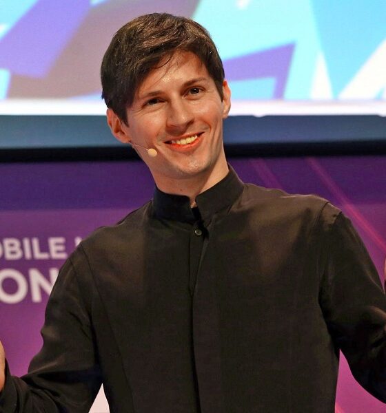Telegram nears profitability with 900M users; founder considers IPO.