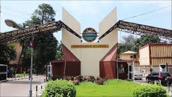 Protest on the UNILAG campus over hike in tuition fees